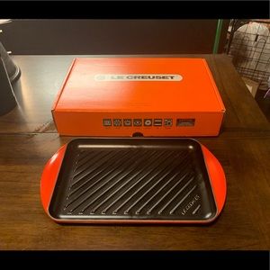 LECREUSET CERISE RECTANGULAR SKINNY GRILL